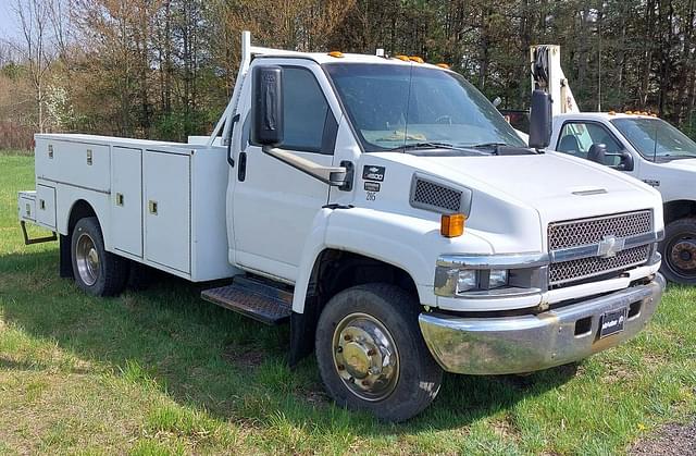 Image of Chevrolet C4500 equipment image 1