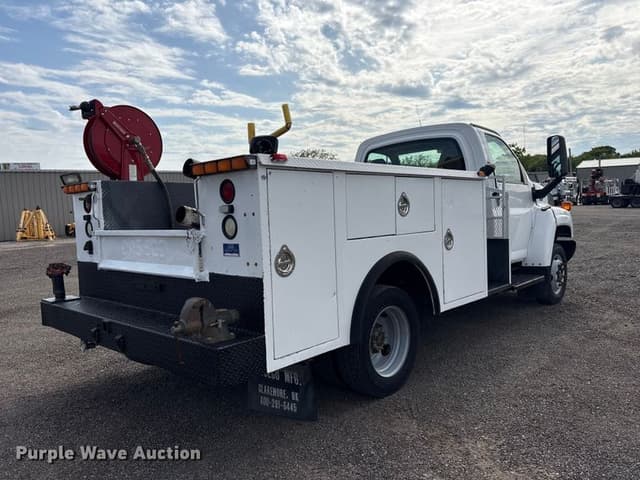 Image of Chevrolet C4500 equipment image 4
