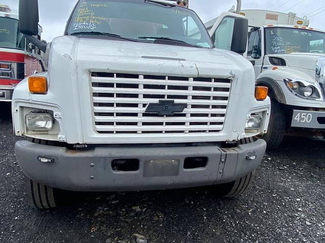 Image of Chevrolet C8500 equipment image 3