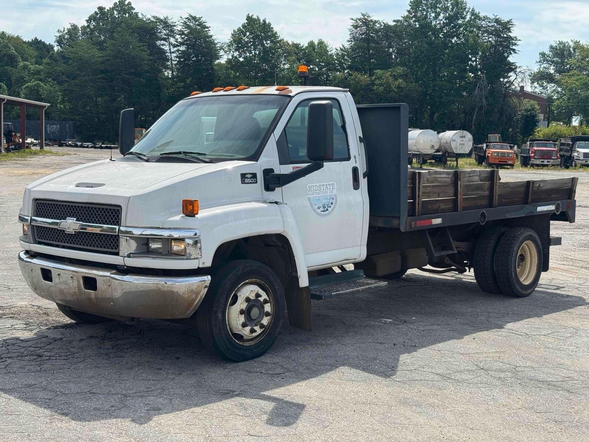 2007 Chevrolet C5500 Equipment Image0