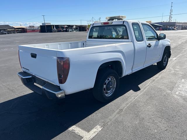 Image of Chevrolet Colorado equipment image 2