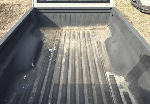 Image of Chevrolet Colorado equipment image 2