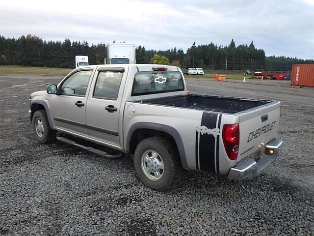 Image of Chevrolet Colorado equipment image 4