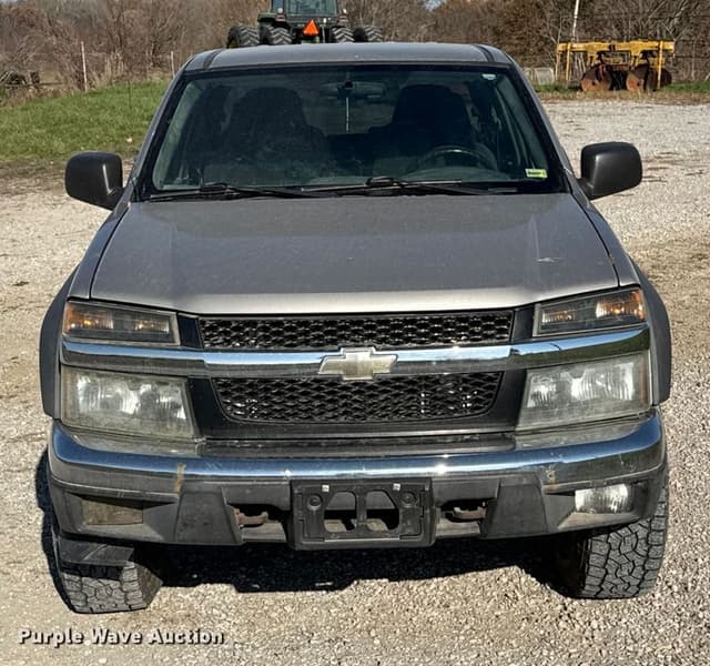 Image of Chevrolet Colorado equipment image 1