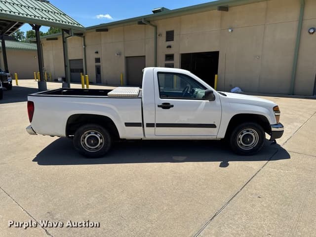 Image of Chevrolet Colorado equipment image 3