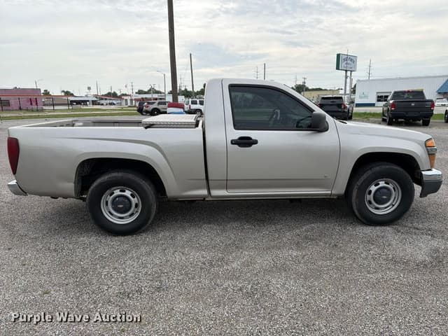 Image of Chevrolet Colorado equipment image 3