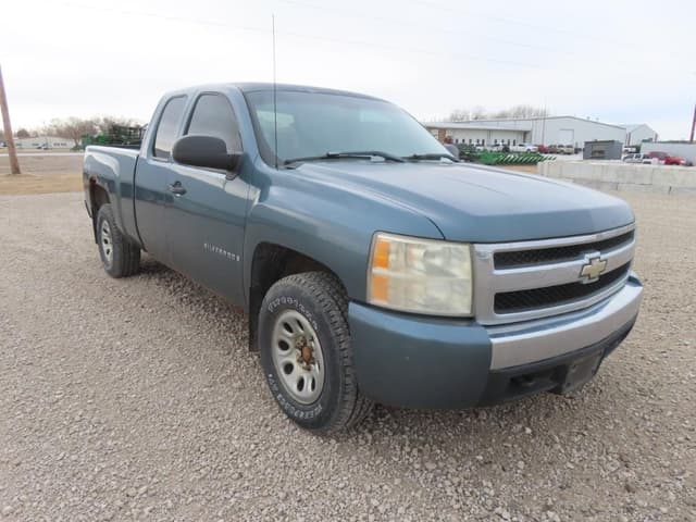 Image of Chevrolet K1500 equipment image 3