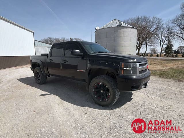 Image of Chevrolet 1500 equipment image 1