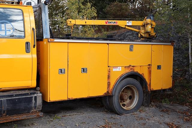 Image of Chevrolet Kodiak C7500 equipment image 3