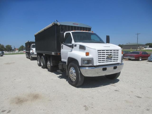 Image of Chevrolet Kodiak C7500 equipment image 1