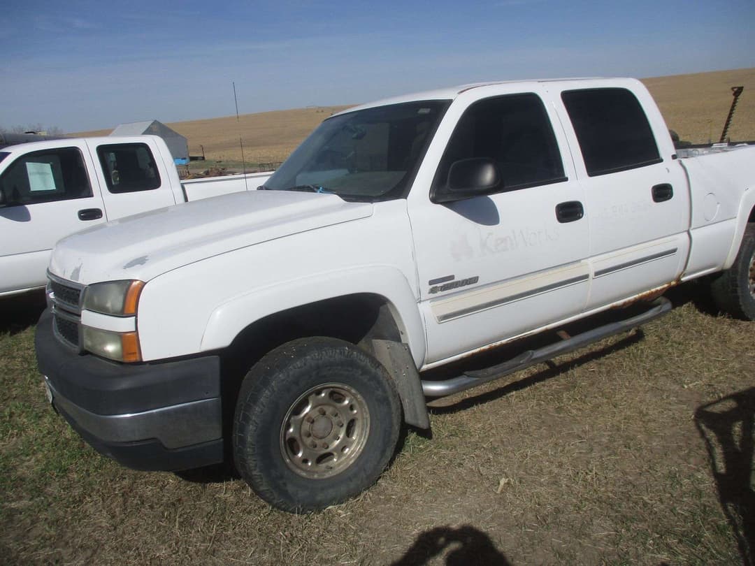 Image of Chevrolet 2500HD Primary image