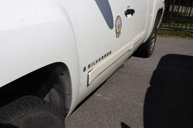 Image of Chevrolet Silverado equipment image 2