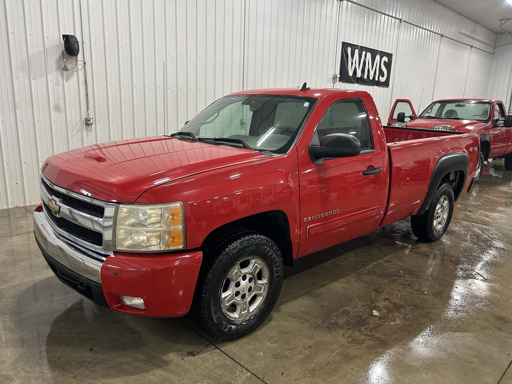 2007 Chevrolet 1500 Equipment Image0