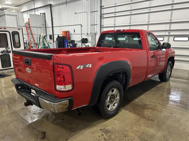 Image of Chevrolet 1500 equipment image 3