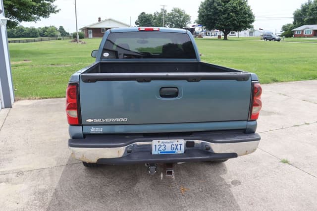 Image of Chevrolet 1500 equipment image 4