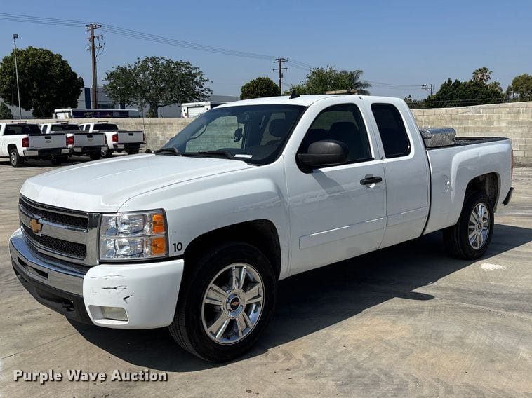 2007 Chevrolet 1500 Equipment Image0