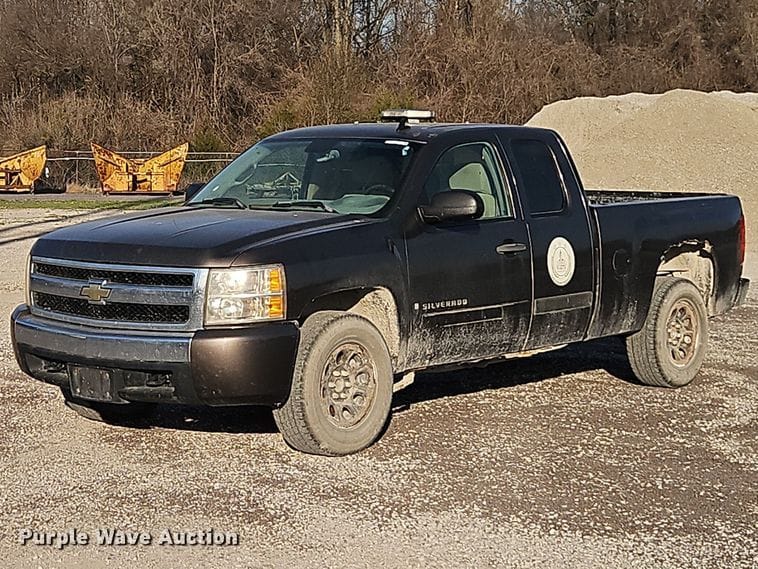 2007 Chevrolet 1500 Equipment Image0