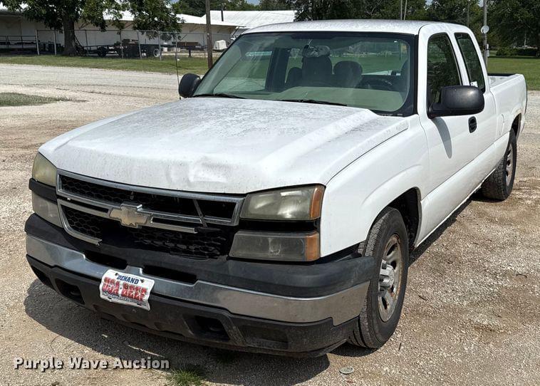 Image of Chevrolet 1500 Primary image