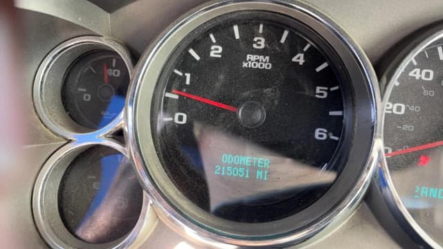 Image of Chevrolet 1500 equipment image 3