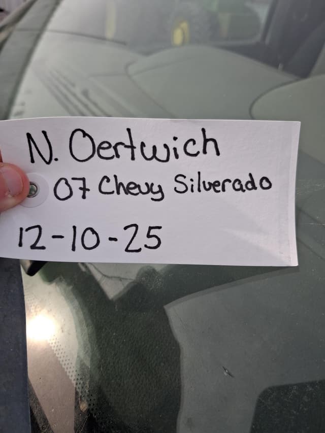 Image of Chevrolet 1500 equipment image 3