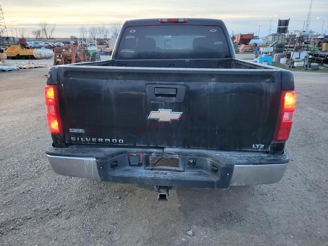 Image of Chevrolet 1500 equipment image 3