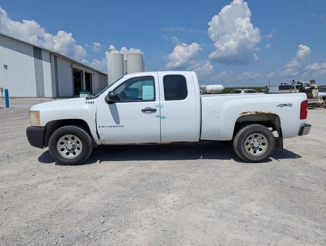 Image of Chevrolet 1500 equipment image 4