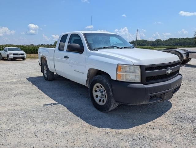 Image of Chevrolet 1500 equipment image 1