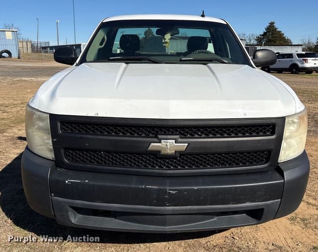 Image of Chevrolet 1500 equipment image 1