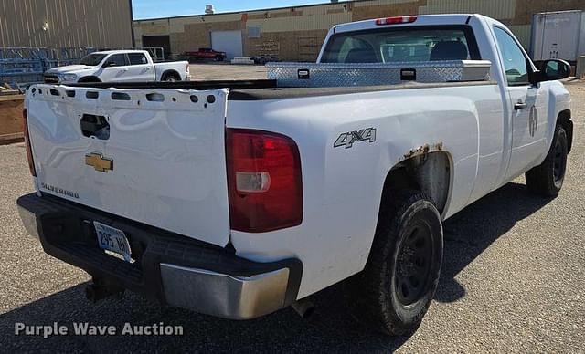 Image of Chevrolet 1500 equipment image 4
