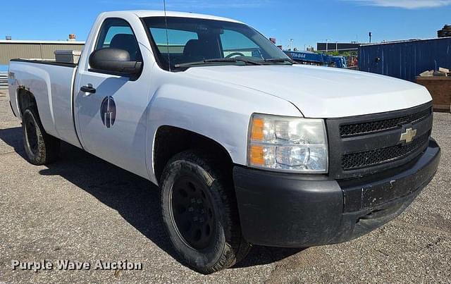 Image of Chevrolet 1500 equipment image 2
