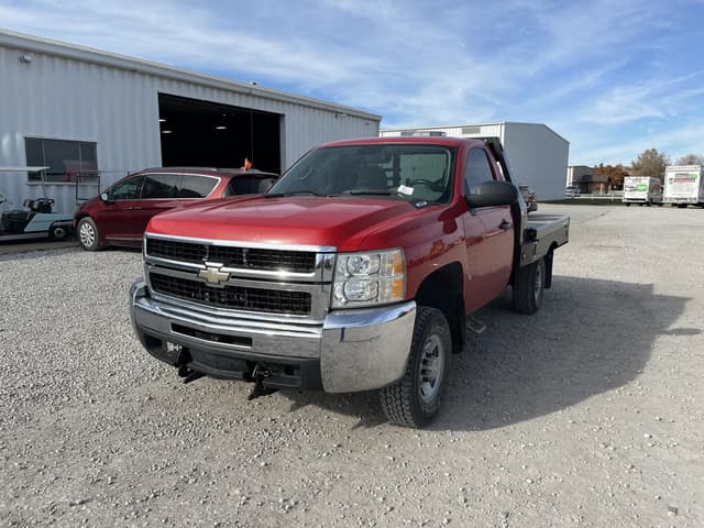 Image of Chevrolet 2500 equipment image 3