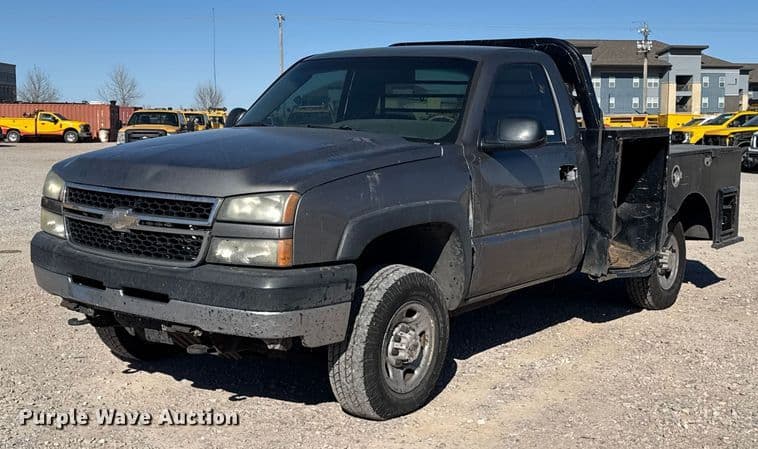 Image of Chevrolet 2500 Primary image