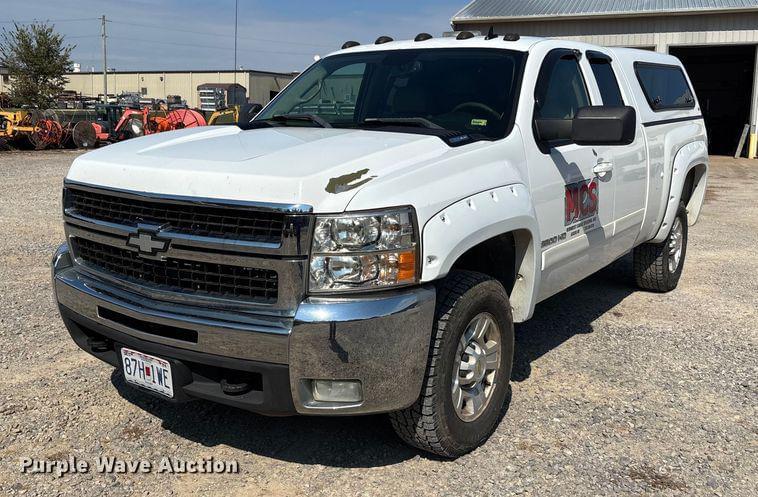 Image of Chevrolet 2500HD Primary image