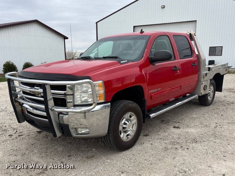 Image of Chevrolet 2500HD Primary image
