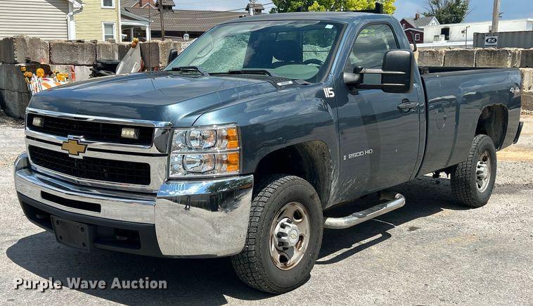Image of Chevrolet 2500HD Primary image