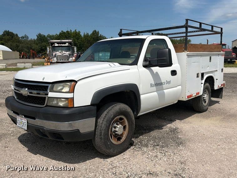 Image of Chevrolet 2500HD Primary image