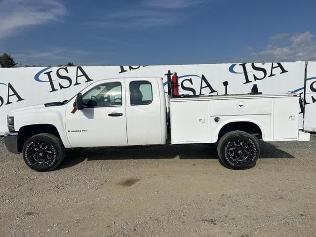 Image of Chevrolet 3500 equipment image 1