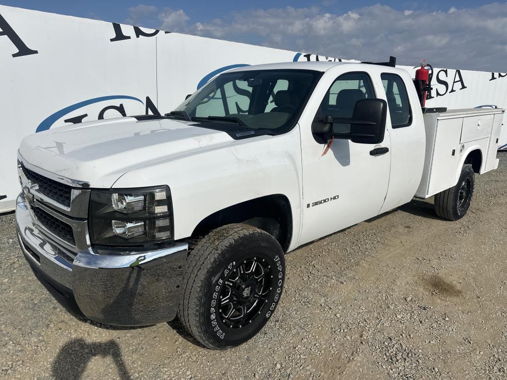 Image of Chevrolet 3500 Primary image