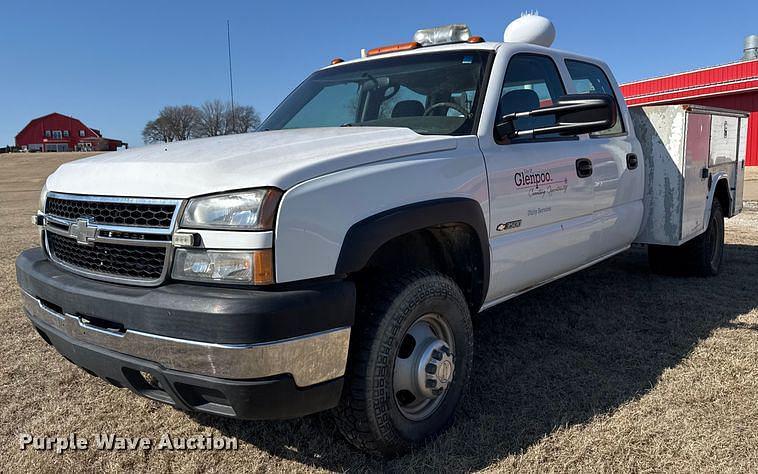 Image of Chevrolet 3500 Primary image