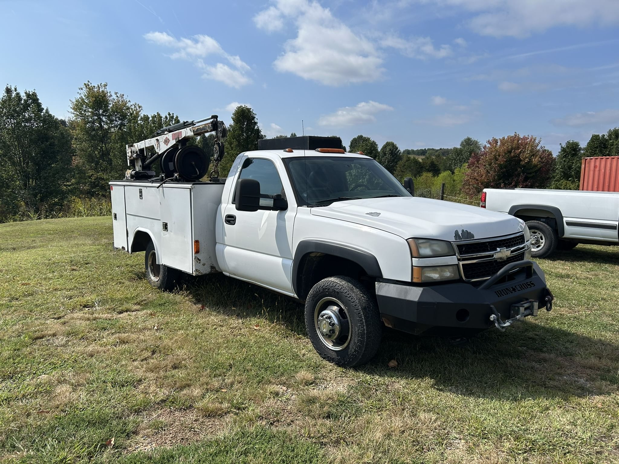 2007 Chevrolet 3500 Equipment Image0
