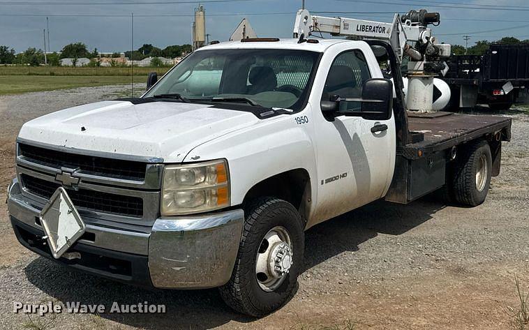 Image of Chevrolet 3500HD Primary image