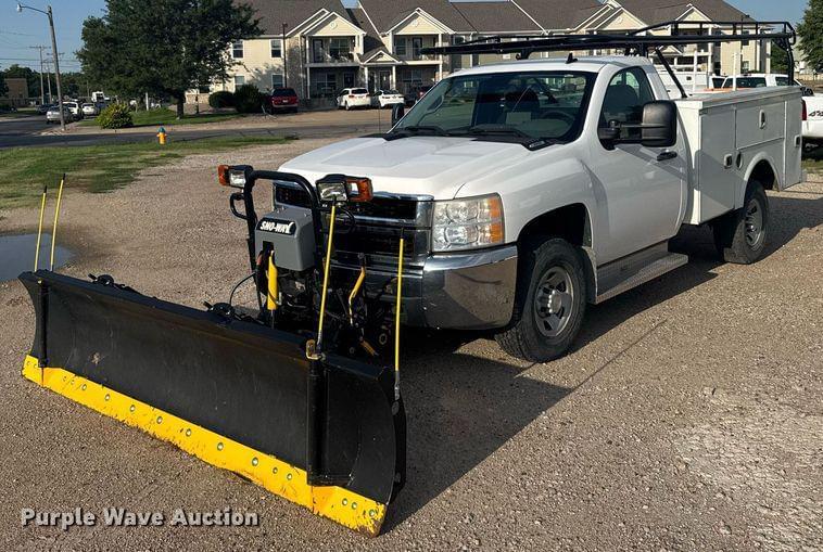 Image of Chevrolet 3500HD Primary image
