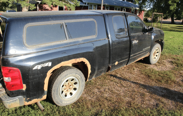 Image of Chevrolet Silverado equipment image 1