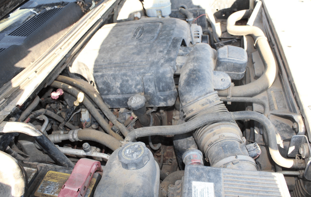 Image of Chevrolet Silverado equipment image 4