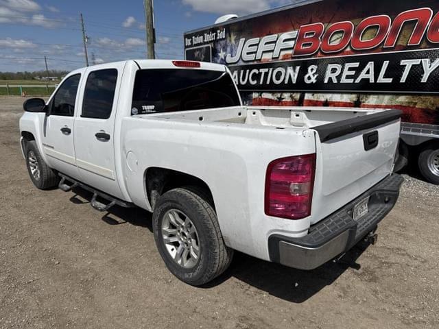 Image of Chevrolet 1500 equipment image 1