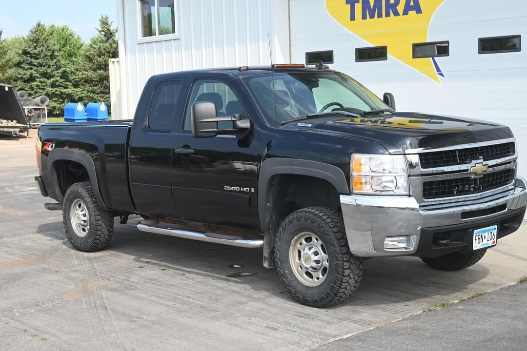 Image of Chevrolet 2500HD Primary image
