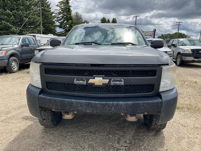 Image of Chevrolet Silverado equipment image 1