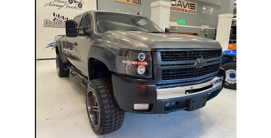 Image of Chevrolet Silverado Primary image