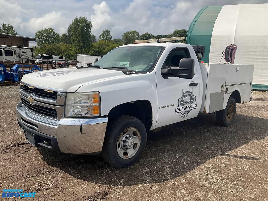 Image of Chevrolet 2500HD Primary image