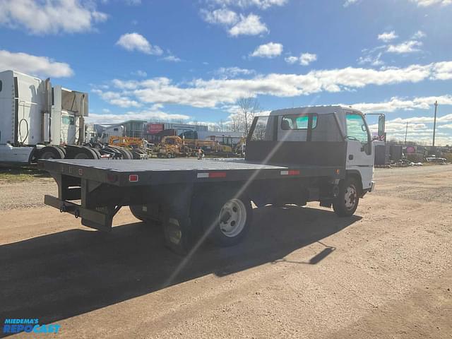 Image of Chevrolet W4500 equipment image 4